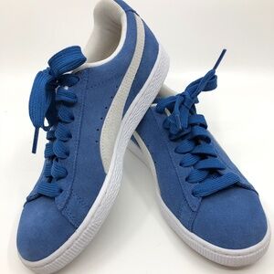 Puma Women's Suede Classic Blue/White Sneaker Size 5.5